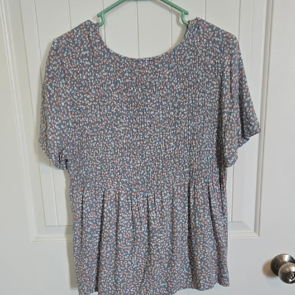 URBAN Romantics Blue and Pink Patterned Blouse - Picture 3 of 4